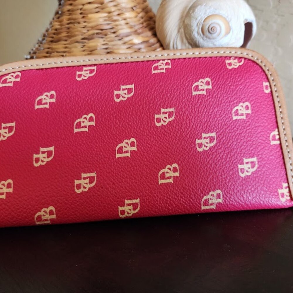 SOLD!!!Dooney & Bourke Monogram Set - Picture 9 of 13